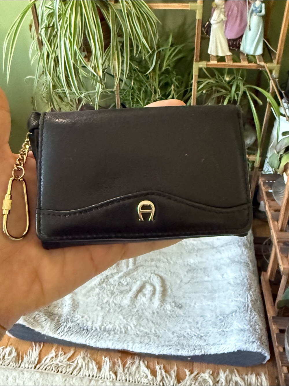 Etienne Aigner Vintage Genuine Leather ID Credit Business Card Keychain Wallet